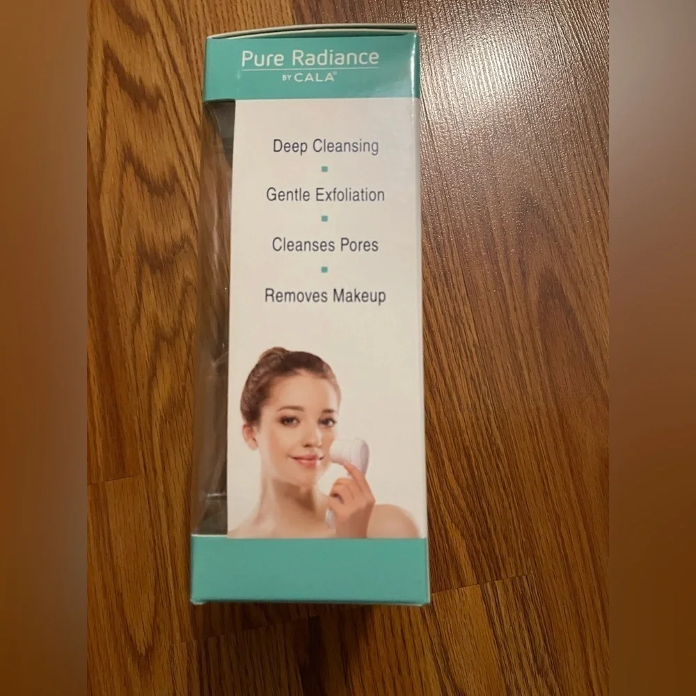 - 2-WAY FACIAL CLEANSING SYSTEM (MINT)